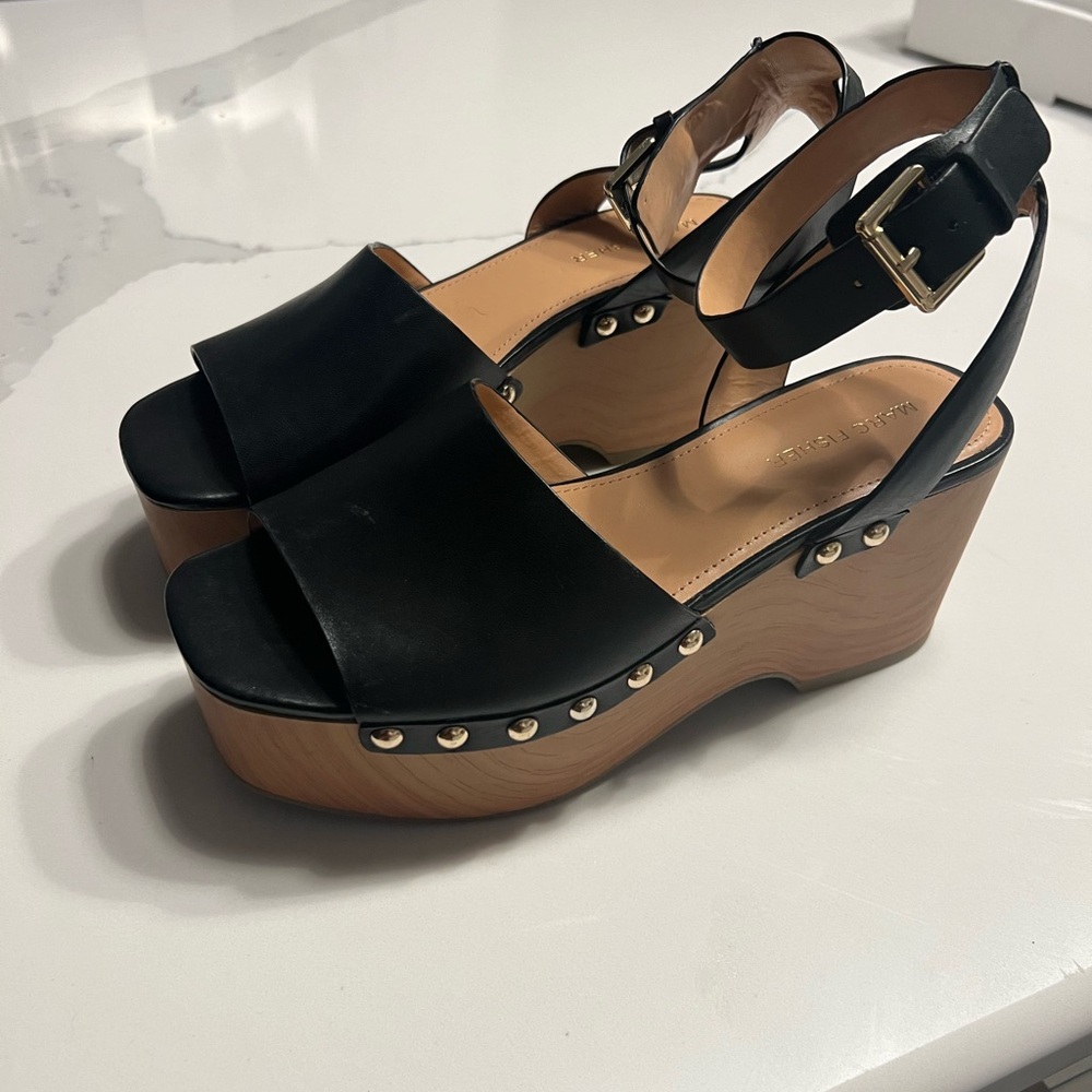 Marc Fisher Black and Tan Platform Sandals